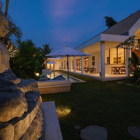 Ubud Luxury 2-Bedroom Villa With Private Pool And Bbq - Serene Escape! Luaran gambar